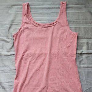 Sleeveless tank